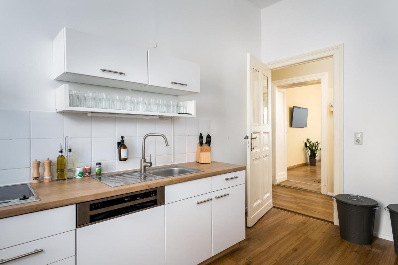 Super Zentral Super Schoener Altbau In Moabit Rostockerstrasse Im Herzen Von Berlin Fuer Bis Zu 6 Personen 外观 照片