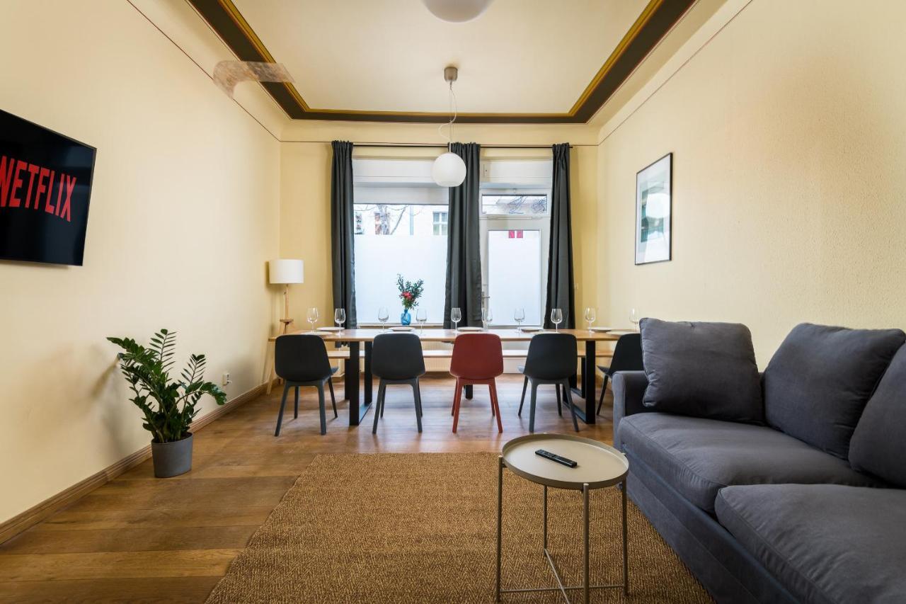 Super Zentral Super Schoener Altbau In Moabit Rostockerstrasse Im Herzen Von Berlin Fuer Bis Zu 6 Personen 外观 照片